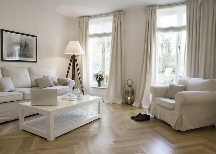 Von Deska - White House Hamburg-Harburg