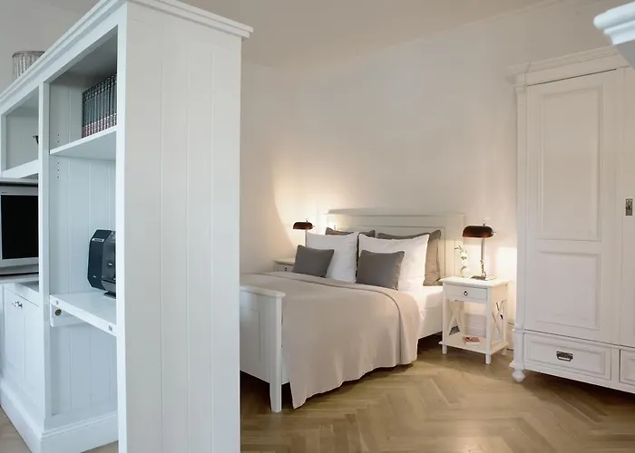 Von Deska - White House Hamburg-Harburg