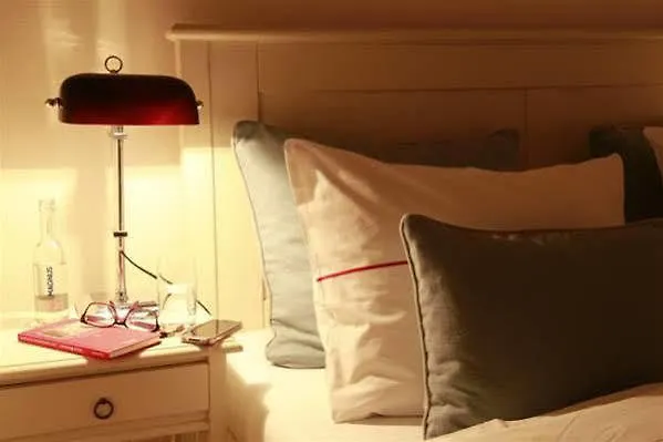 Von Deska - White House Appartement *